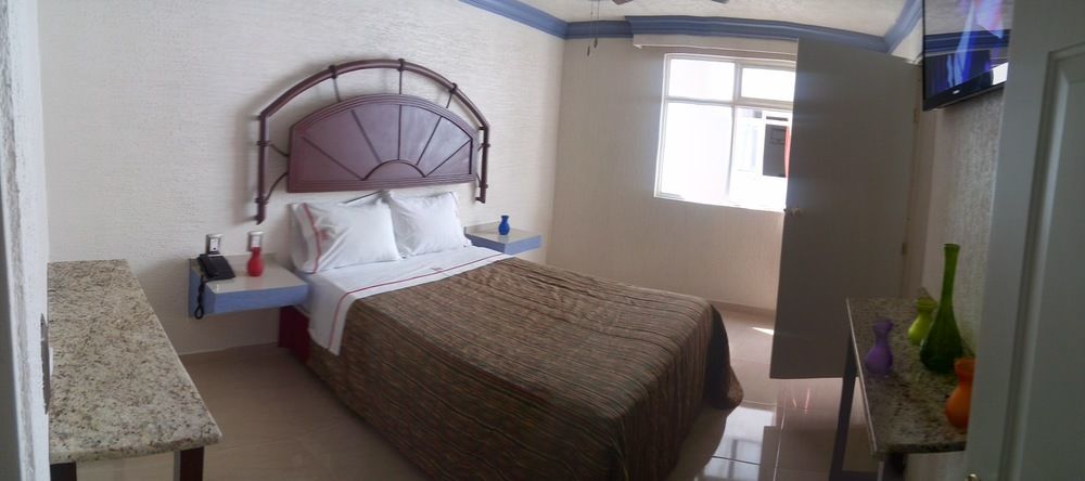 Hotel La Paz Guadalajara Zewnętrze zdjęcie
